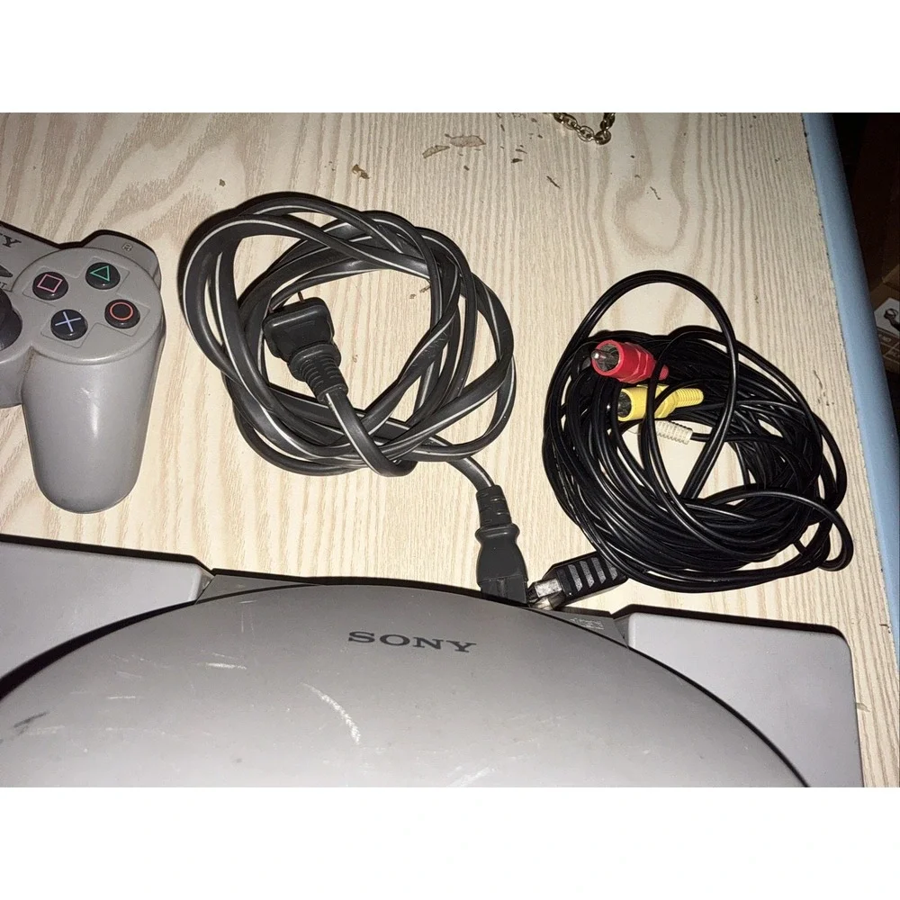 Sony PlayStation 1 PS1 Console Bundle w/ 2 Official Controllers‎ Tested Working